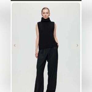 Rohe Noir Black Wool Sleeveless Funnelneck Sweater Turtleneck Size 40 US 8